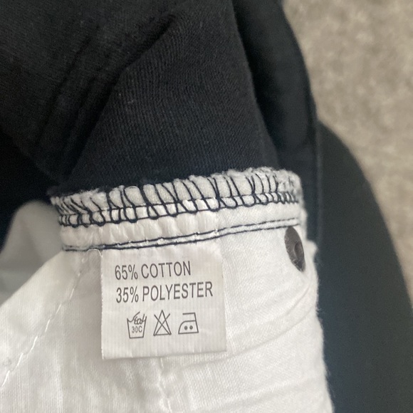 Womens black and white pants. - Picture 5 of 5